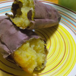 最近のおやつ、焼き芋。