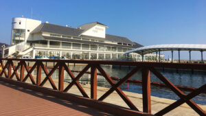 リゾートバイトで働いた箱根、河口湖、淡路島、高山を思い出す。