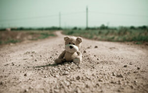 性的同意の年齢の引き上げ。加害者の言い訳。ペドフィリア。