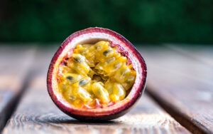 地球温暖化だし、暑いし、関東でパッションフルーツを育てたい。